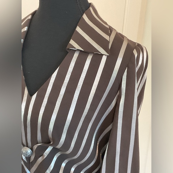 Joseph Ribkoff Brown and White Buttoned Blouse with Notched Collar - Picture 6 of 14